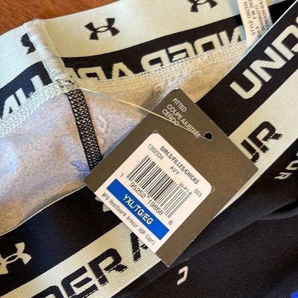 under armour youth XL capris/cropped leggings - tag still on - Picture 3 of 6